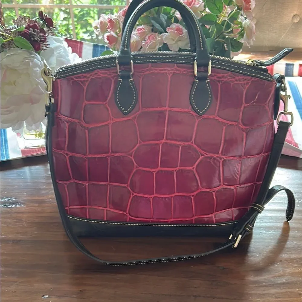 Dooney & Bourke vintage Croc-Embossed Red Handbag